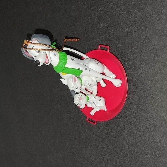 𝅺vintage 101 Dalmations sledding ornament, NIB - Picture 2 of 5